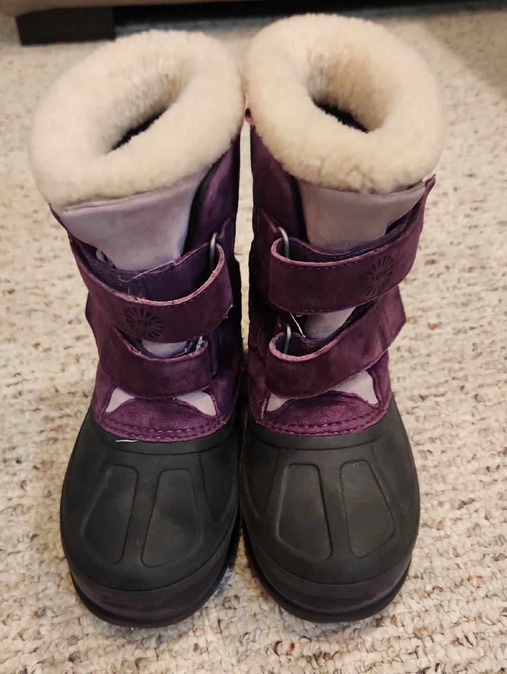 Kids UGG Australia Ramsey waterproof boots in deep purple. sz.2